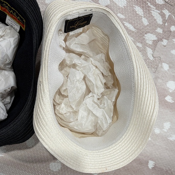 Elegant Black and Cream Fedora Hat Set - Picture 4 of 8